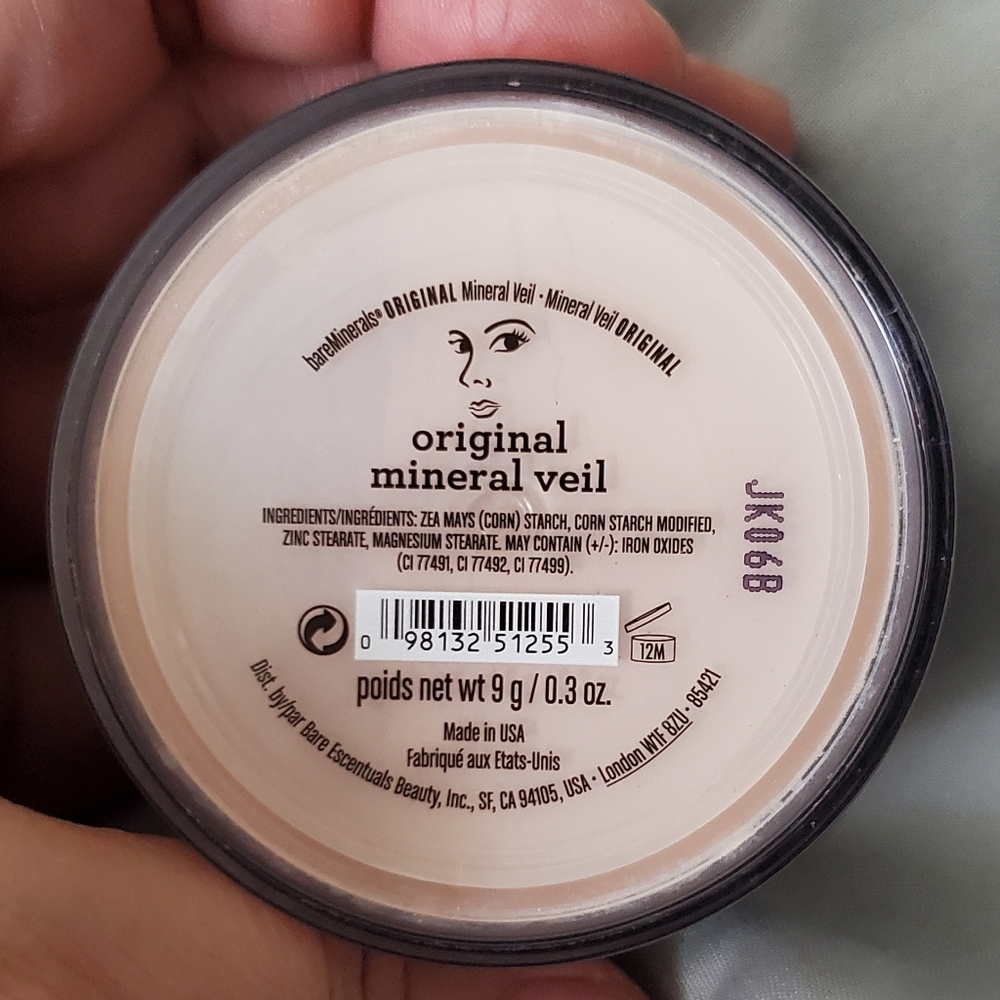 💙 3/$40 BareMinerals Finishing Powder